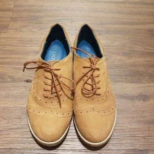 Super cute soft oxfords